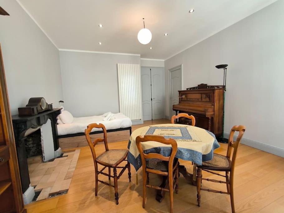 Spacieux-6 Pers-bien Equipe-quartier Du Chateau Appartement Pau